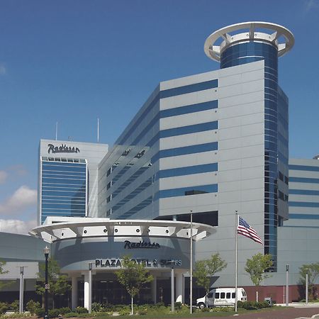 Radisson Plaza Hotel And Suites كالامازو المظهر الخارجي الصورة